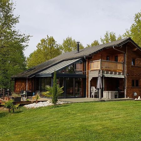 Villa Chalet De Charme Avec Sauna Et Piscine Couverte, Proche De Vichy, Tout Confort, Animaux Acceptes - Fr-1-489-370 Saint-Rémy-en-Rollat Exterior foto